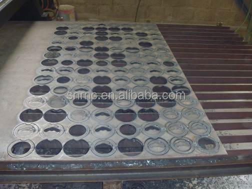 Giàn đen Máy cắt plasma CNC cho tấm kim loại